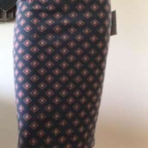 small lularoe cassie skirt